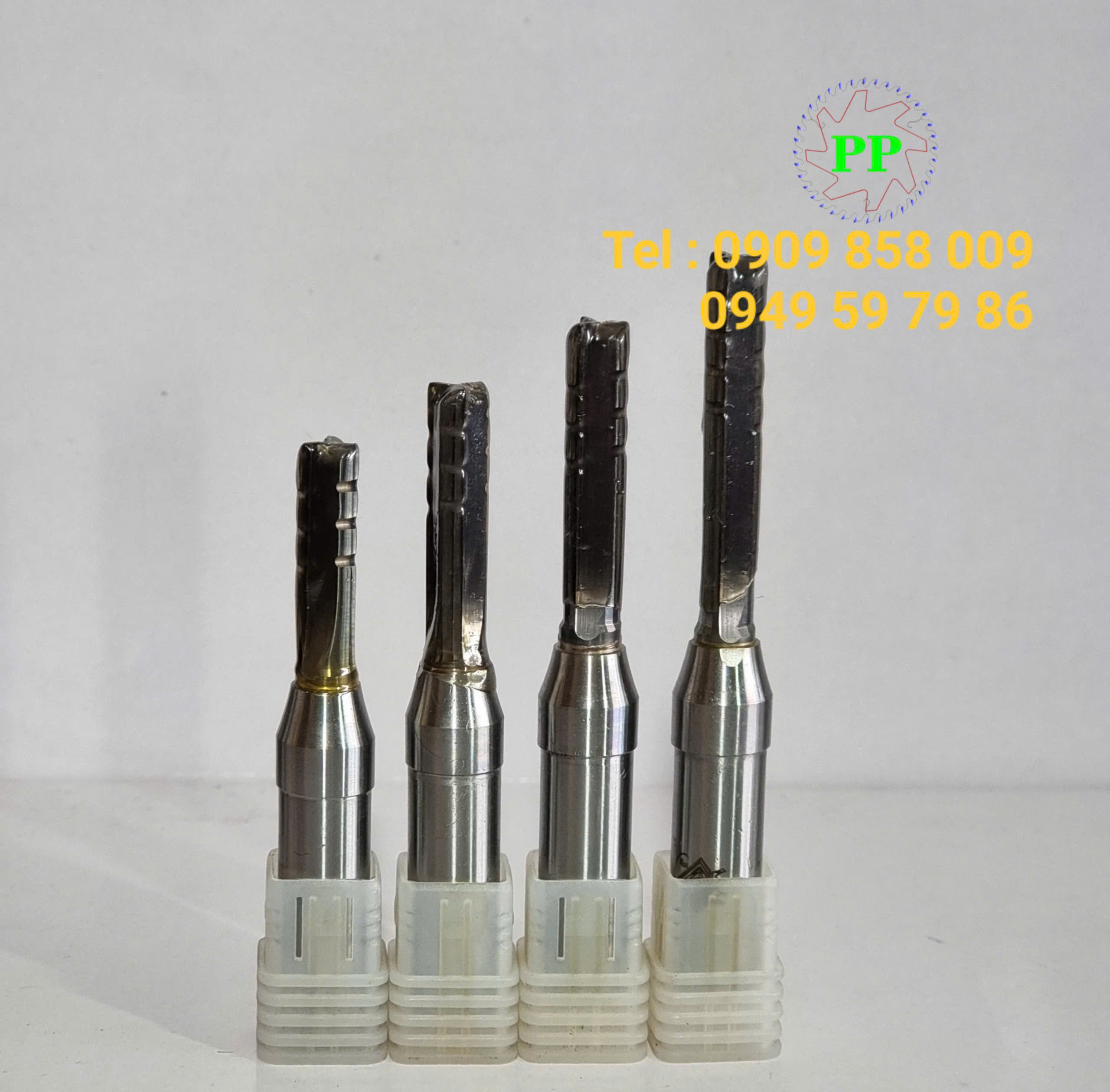 Dao router TCT-R thẳng 3 me có khía cốt 1/2 đường kính 8mm